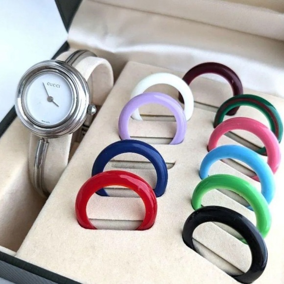 Stunning Silver Gucci Italian Luxury Bracelet Watch - Picture 2 of 4